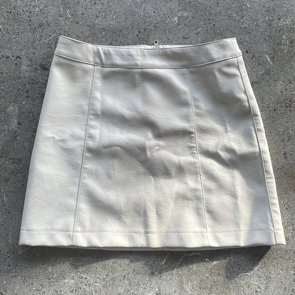 Forever 21 Faux Leather White A-Line Mini Skirt